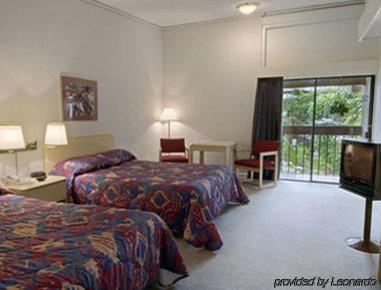 Super 8 By Wyndham Ozona Hotel Стая снимка